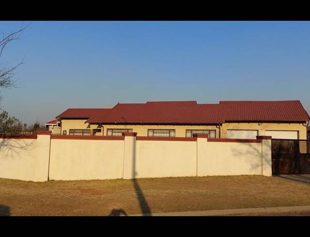 3 BEDROOM HOUSE FOR SALE IN RONDEBULT